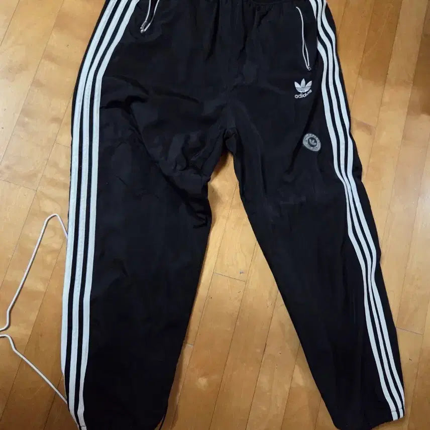 [BUNJANG] Adidas Trousers / 아디다스 바지