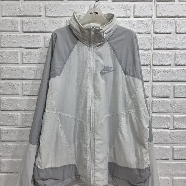 [BUNJANG] Nike Windbreaker Jacket Medium / 나이키 바람막이 m