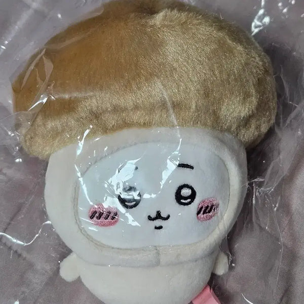 [BUNJANG] Chiikawa Halloween Mushroom Keychain Plush Mascot (Sealed) / 미개봉 치이카와 할로윈 버섯 키링 인형 마스코트 정품