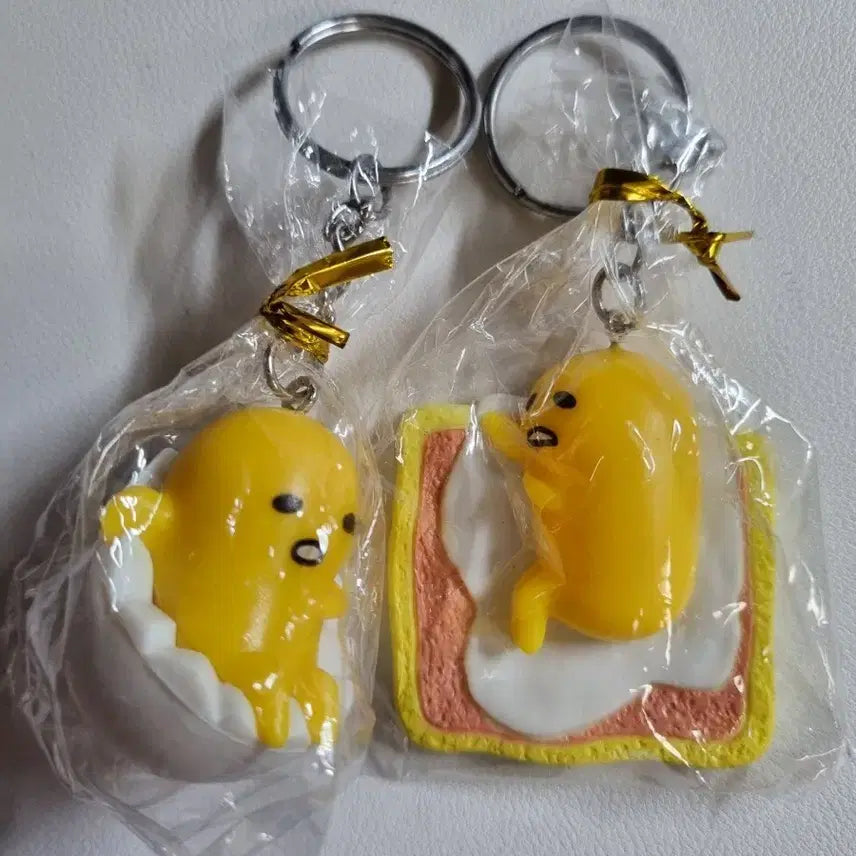 [BUNJANG] Sanrio Gudetama Classic Egg Keyring / 산리오 구데타마 고전 계란 키링