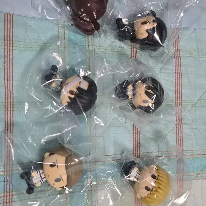 [BUNJANG] Attack on Titan Choco-Noko Figure Set H & I (Sealed, Bundle) / 미개봉 풀세트, 반택포 8.3) 진격의거인 초코노코 피규어 h,i상 일괄
