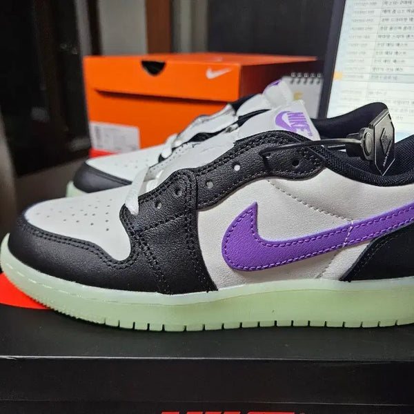 [BUNJANG] Nike Jordan 1 Low Women's Shoes - Purple Accent / HF0410-001 나이키 조던 1 로우 새제품 235mm