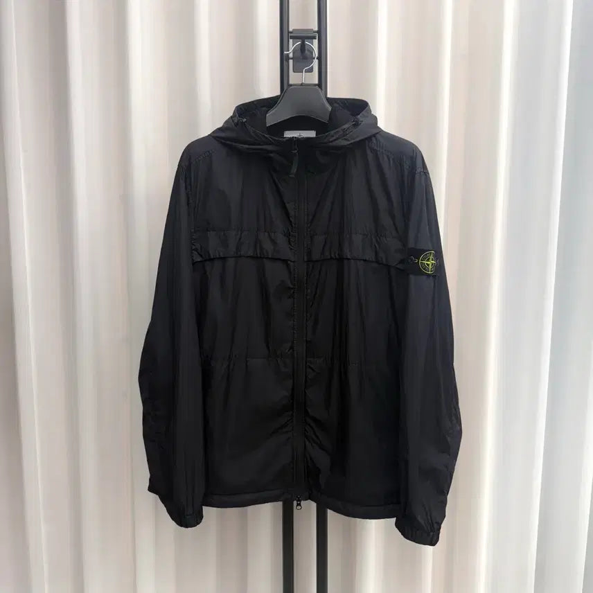 [BUNJANG] Stone Island 24SS Crinkle Lab Hooded Windbreaker Black / [XXL] 24SS 스톤아일랜드 크링클랩스 후드 바람막이 블랙