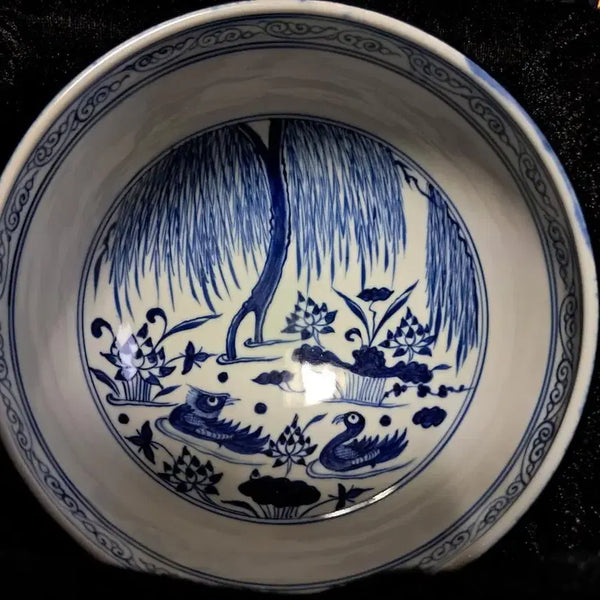 [BUNJANG] Celadon Porcelain Bowl with Twin Mandarin Ducks and Willow Flowers / 남유쌍원앙 청화백자 대접(높이넓이약 11/18.5cm)