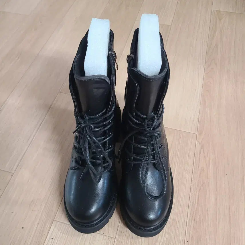[BUNJANG] Women's Black Ankle Boots (Size 225) / 미착용) 여성 앵클 부츠 블랙 225