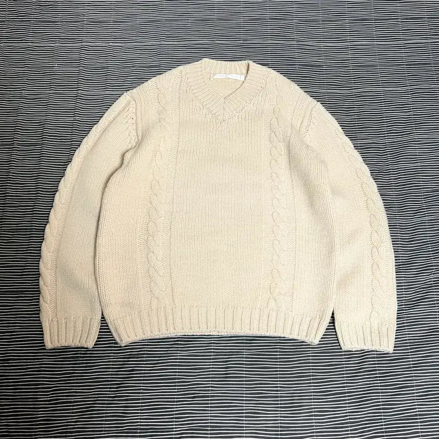 [BUNJANG] TheOpen Product Oversized Heavy Wool Sweater Size 1 / 더오픈프로덕트 오버사이즈 헤비울 스웨터 1size