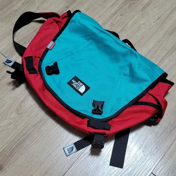 [BUNJANG] The North Face Riding Messenger Bag Red/Mint / 노스페이스 라이딩 메신저백 레드/민트