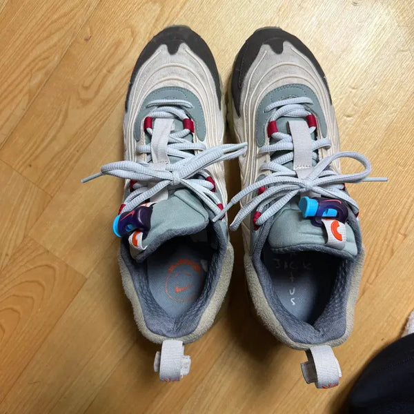 [BUNJANG] Travis Scott Nike Air Max 270 React Sneakers / 트래비스스캇 나이키 에어맥스 270 리엑트 270 판매합니다.