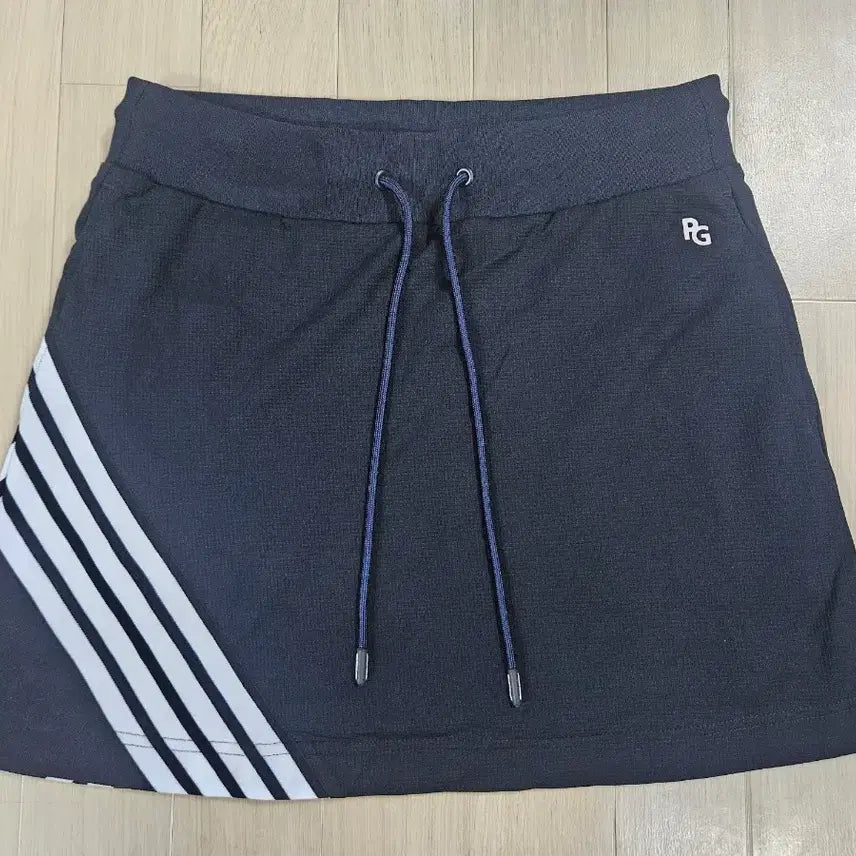 [BUNJANG] Pearly Gates Women's Golf Skirt Navy / [PEARLY GATES] 파리게이츠 밴딩 골프스커트 네이비 1