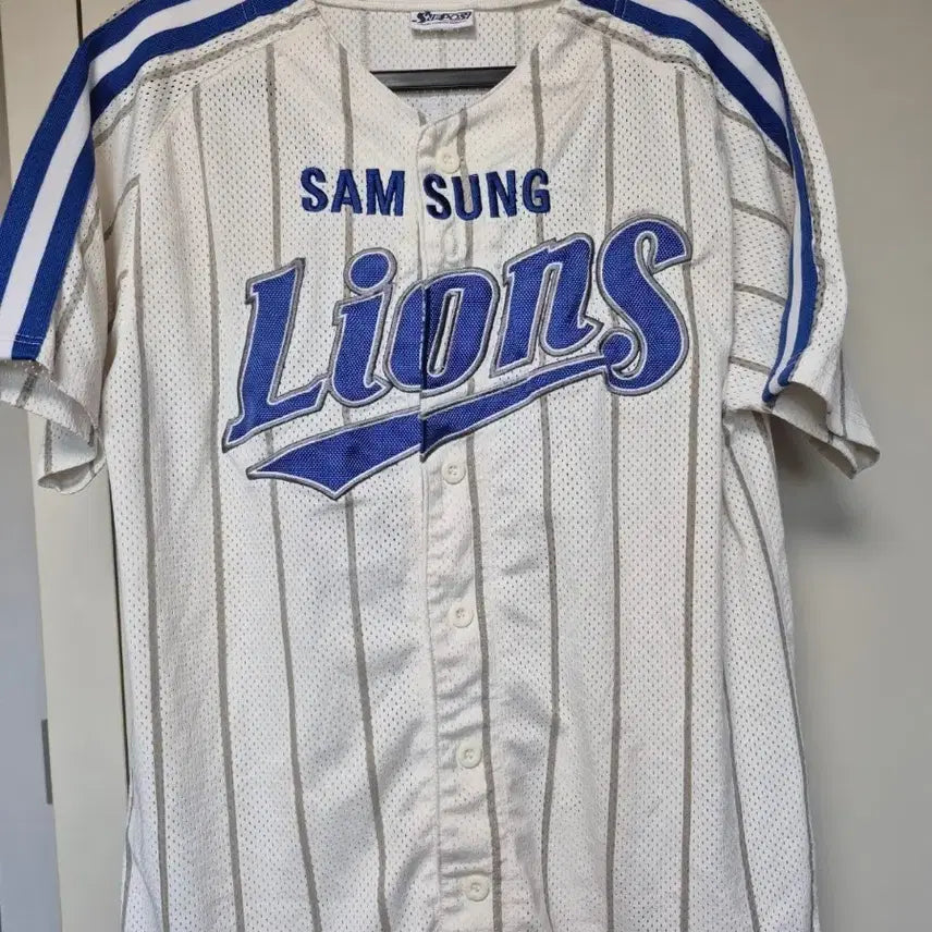 [BUNJANG] Samsung Lions Dynasty Era Yang Joon-hyuk Player Marked Baseball Jersey (Size 100) / 삼성라이온즈 왕조시절 유니폼 100사이즈 양준혁 선수 마킹 판매합니다