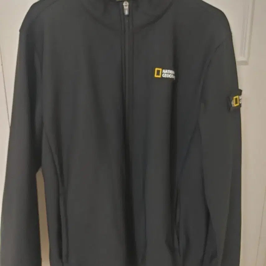 [BUNJANG] National Geographic Zip-Up Jacket Black / 내셔널지오그래픽 집업 자켓 블랙