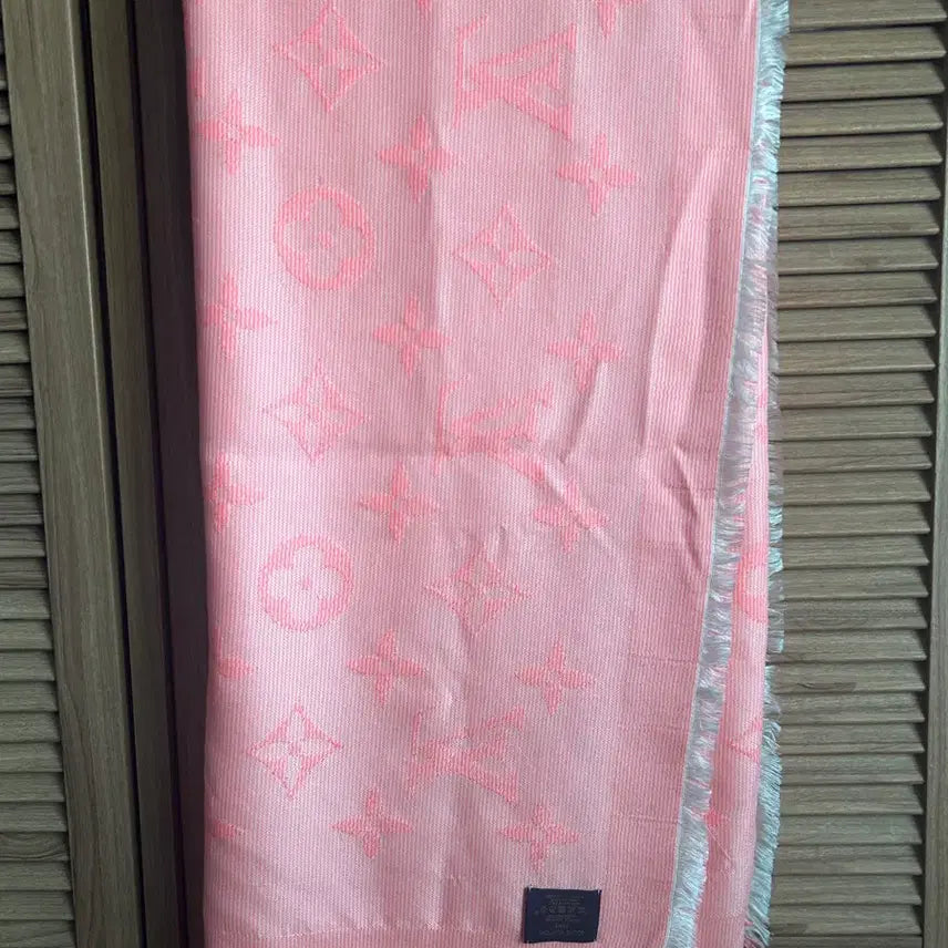 [BUNJANG] Louis Vuitton Monogram Silk Wool Blend Shawl Scarf Pink Orange / 정품*루이비통 모노그램 숄 머플러 핑크오렌지