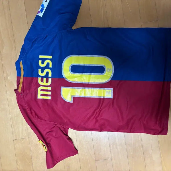 [BUNJANG] FC Barcelona Lionel Messi #10 2008-2009 Authentic Jersey (Size S) / 08 - 09 FC 바르셀로나 메시 10번 유니폼 S 정품