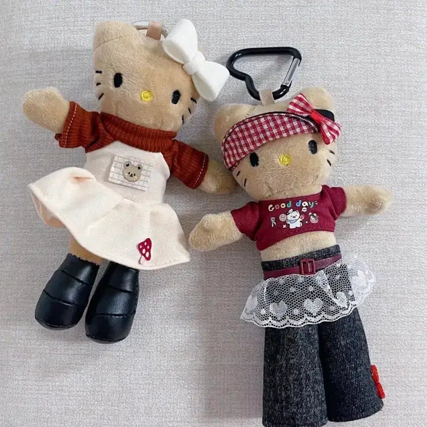 [BUNJANG] Hello Kitty Long Legged Kitty Keychain Bundle Set / 헬로키티 롱다리 키티 키링 2개 일괄