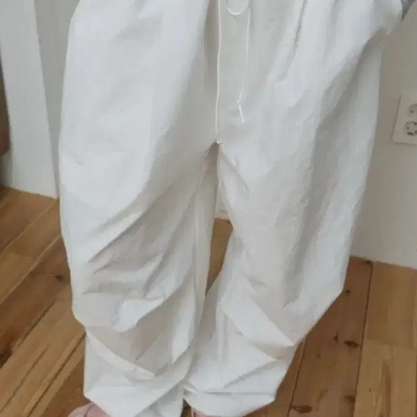 [BUNJANG] PISCES Needle Parachute Pants / 파이시스 니들 파라슈트팬츠 Parachute Pants