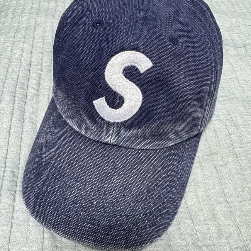[BUNJANG] Supreme Pigment S Logo Ball Cap Navy / 슈프림 피그먼트 s로고