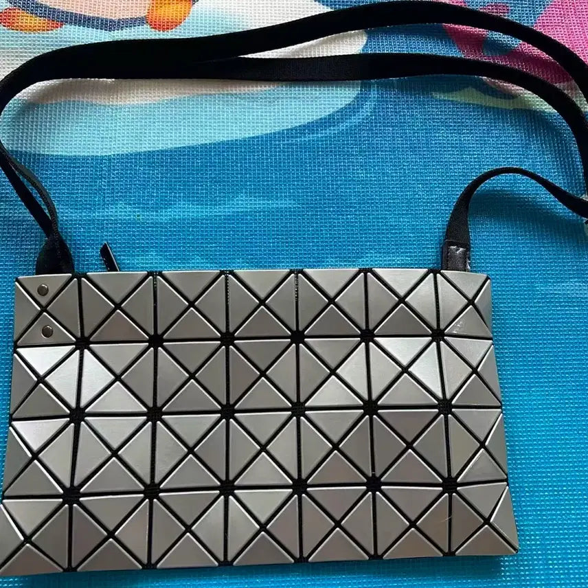[BUNJANG] Bao Bao Crossbody Bag / 바오바오크로스백