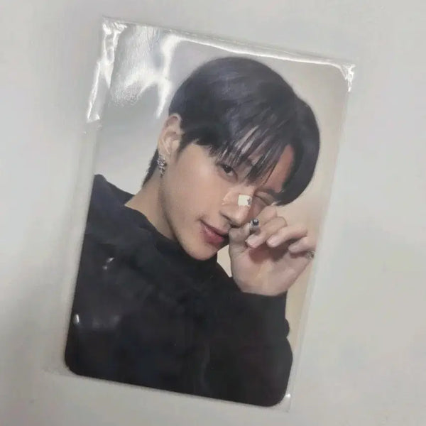 [BUNJANG] TREASURE Anitiz 100,000 KRW Lucky Draw Jeongwoo Photocard / 애니티즈 트레저 10만원 특전 우영 포카