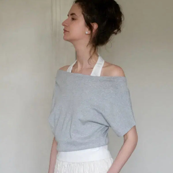 [BUNJANG] EGGKA Off-the-Shoulder Halterneck T-shirt (Black, New) / EGGKA 오프숄더 홀터넥 티셔츠(블랙_새상품)