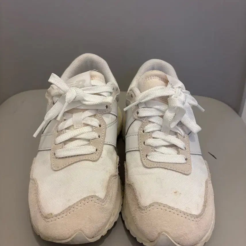 [BUNJANG] New Balance 237 Ivory Sneakers / 뉴발란스 237 아이보리 220mm