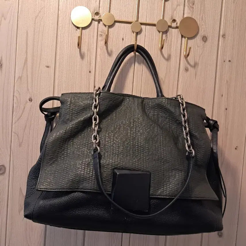 [BUNJANG] Rouge & Lounge Leather Tote Bag / 루즈앤라운지. 정품. 전지현가방. 가죽