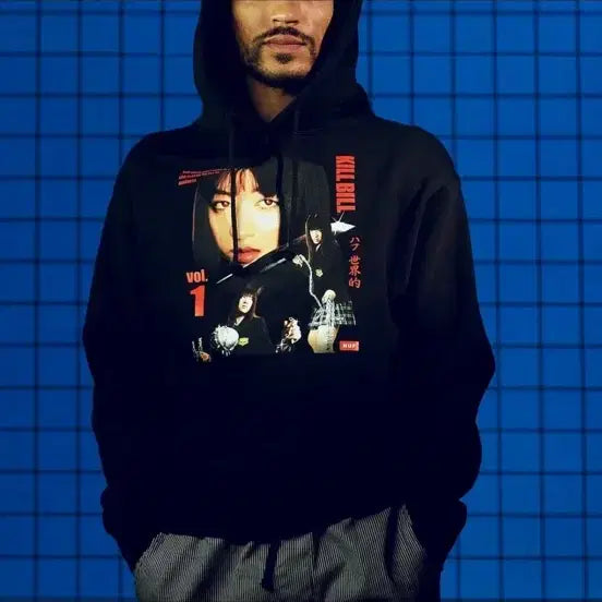 [BUNJANG] Gogo Yubari Kill Bill Collaboration Hooded Sweatshirt / 영화 킬빌 고고유바리 후드스웻
