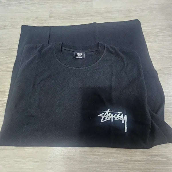 [BUNJANG] Stüssy Fuzzy Dice T-Shirt XL / 스투시 퍼지다이스 티셔츠 xl( 호주판)