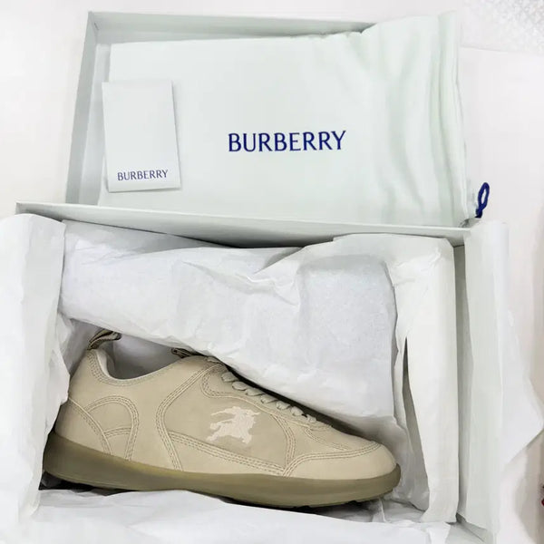 [BUNJANG] Burberry Logo Leather Sneakers (Unused) / 41 정품 새 상품 (미사용) 버버리  로고 레더 스니커즈
