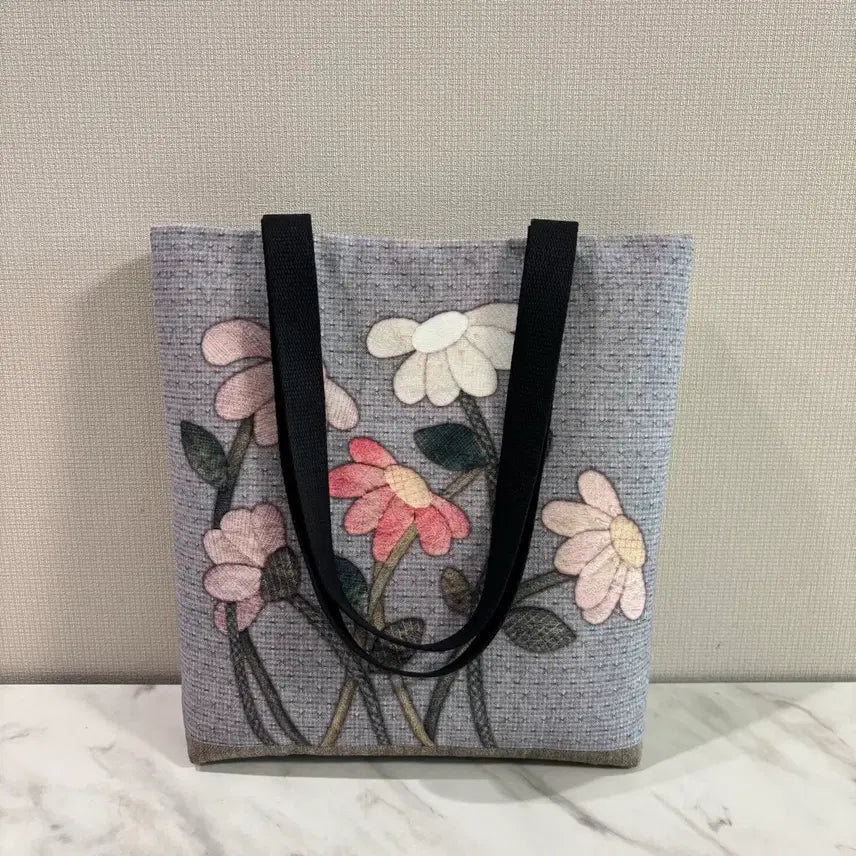[BUNJANG] Quilted Flower Shoulder Bag / 퀼트 플라워 숄더백