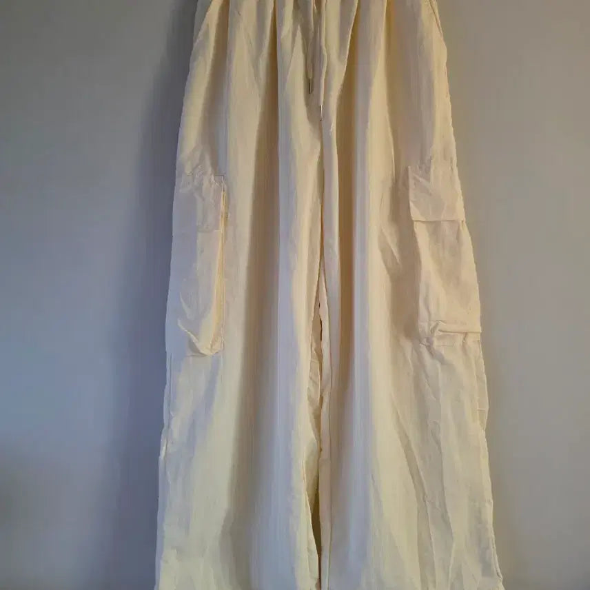[BUNJANG] Carrying Wide Pants / 바스락 카고 와이드 팬츠