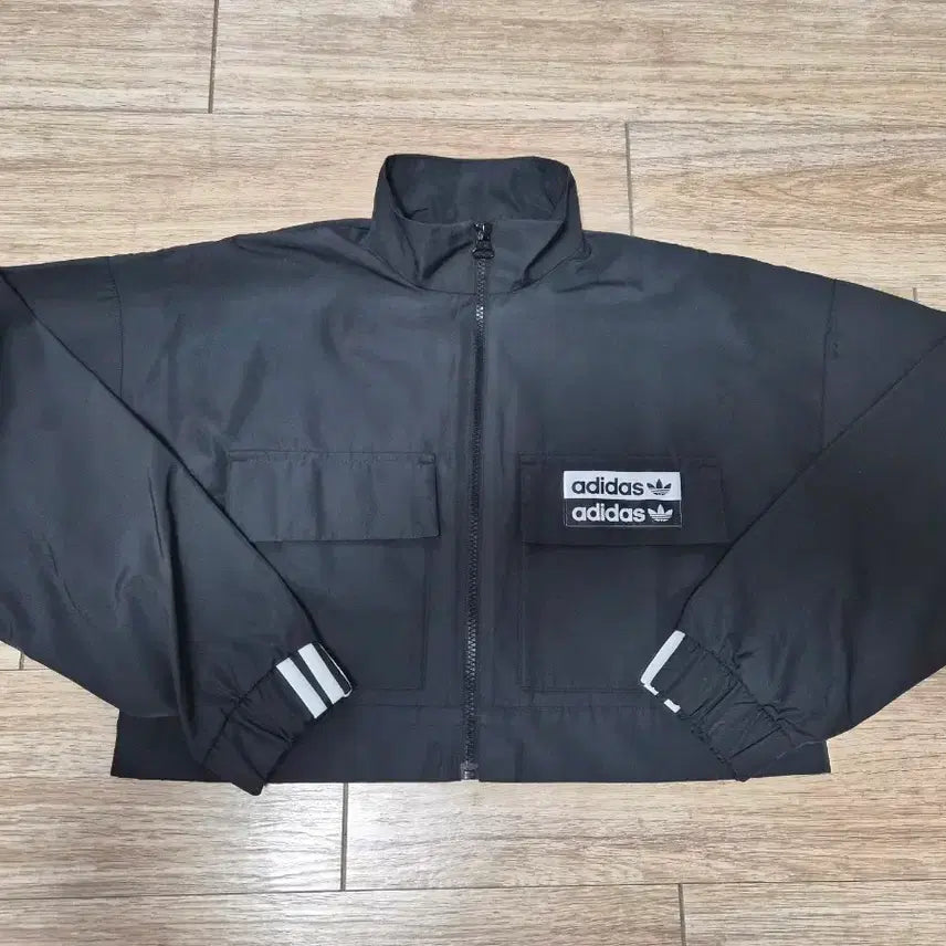 [BUNJANG] Adidas Black Cropped Windbreaker Jacket S / 아디다스 블랙 집업 자켓 크롭 바람막이 S