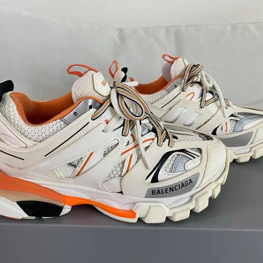 [BUNJANG] Balenciaga Trackshoes White Orange EU39 / 발렌시아가 트랙슈즈 화이트 오렌지 eu39사이즈