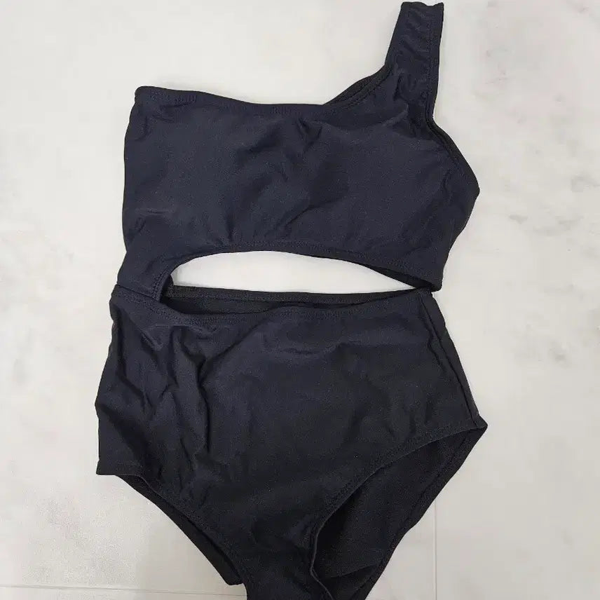 [BUNJANG] Gogobeach Black Monokini M Size / 고고비치 블랙 모노키니 (새상품)