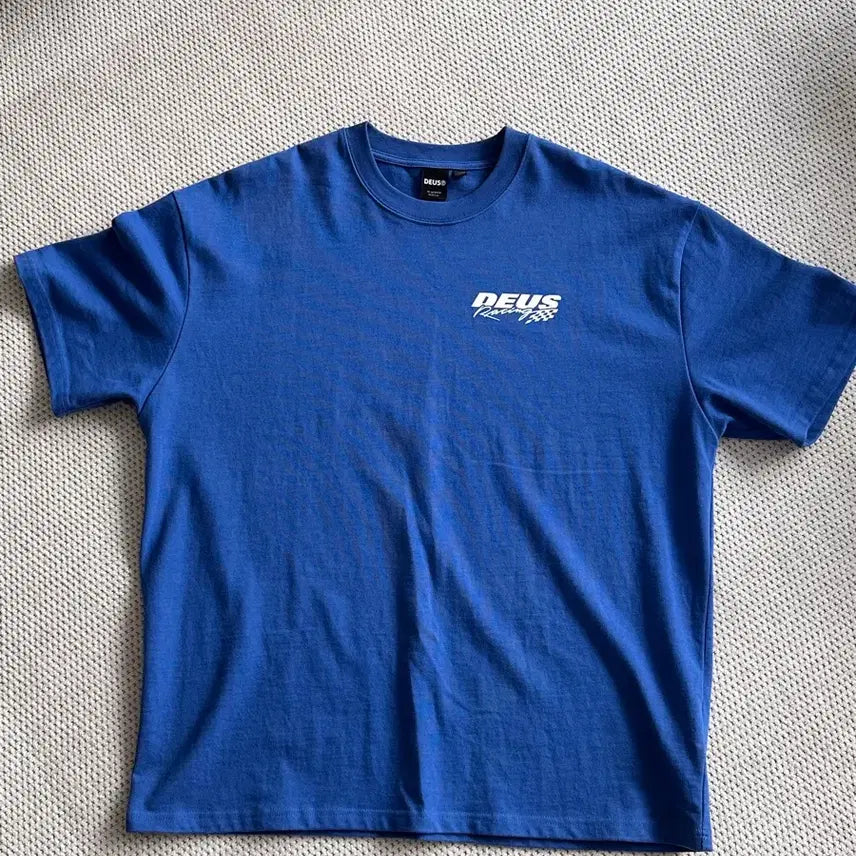 [BUNJANG] Deus Ex Machina Short Sleeve T-Shirt Size M / 데우스 반팔 M 사이즈