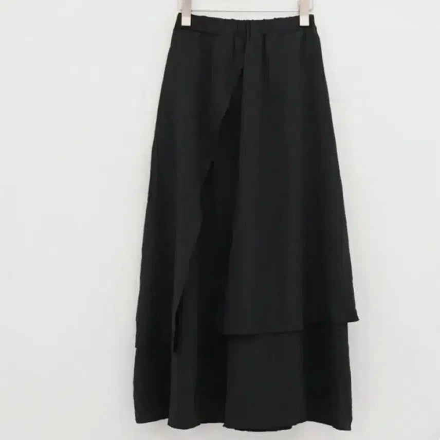[BUNJANG] MANIQUE Layered Valerie Long Skirt Black / 매니크 레이어드 발레리 롱스커트 블랙