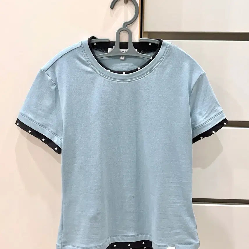 [BUNJANG] RAIVE Dot Layered Two-Tone T-Shirt Sky Blue / 레이브 도트 레이어드 투톤 티셔츠 하늘색