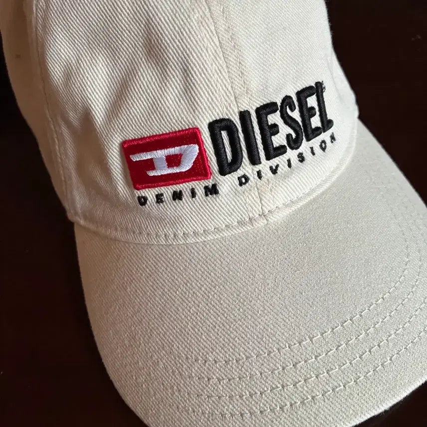 [BUNJANG] Diesel Ivory Ball Cap / 디젤 볼캡 아이보리