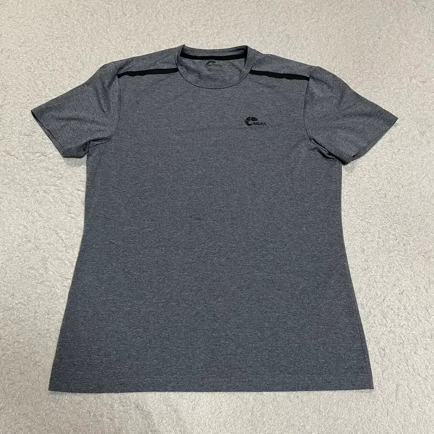 [BUNJANG] Nepa Functional Short-Sleeve T-Shirt Size 100 / 네파 반팔 티셔츠 기능성 100