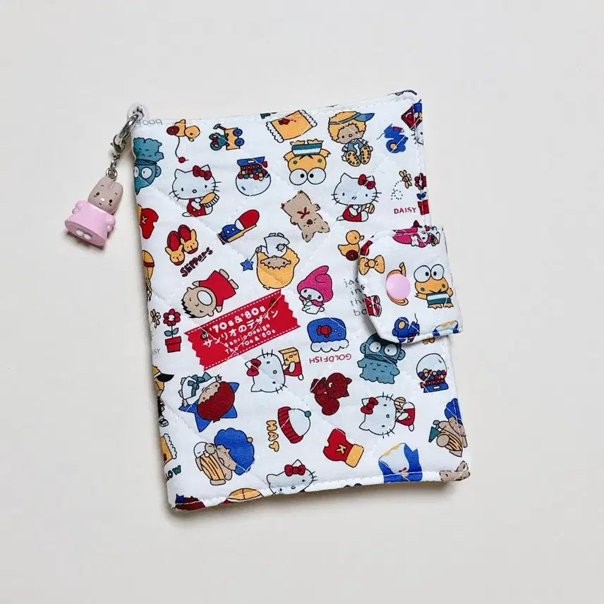[BUNJANG] Handmade Sanrio Quilted A6 Diary Cover & Book Cover / (바로배송) 핸드메이드 와글와글 산리오 누빔 a6다이어리커버&북커버