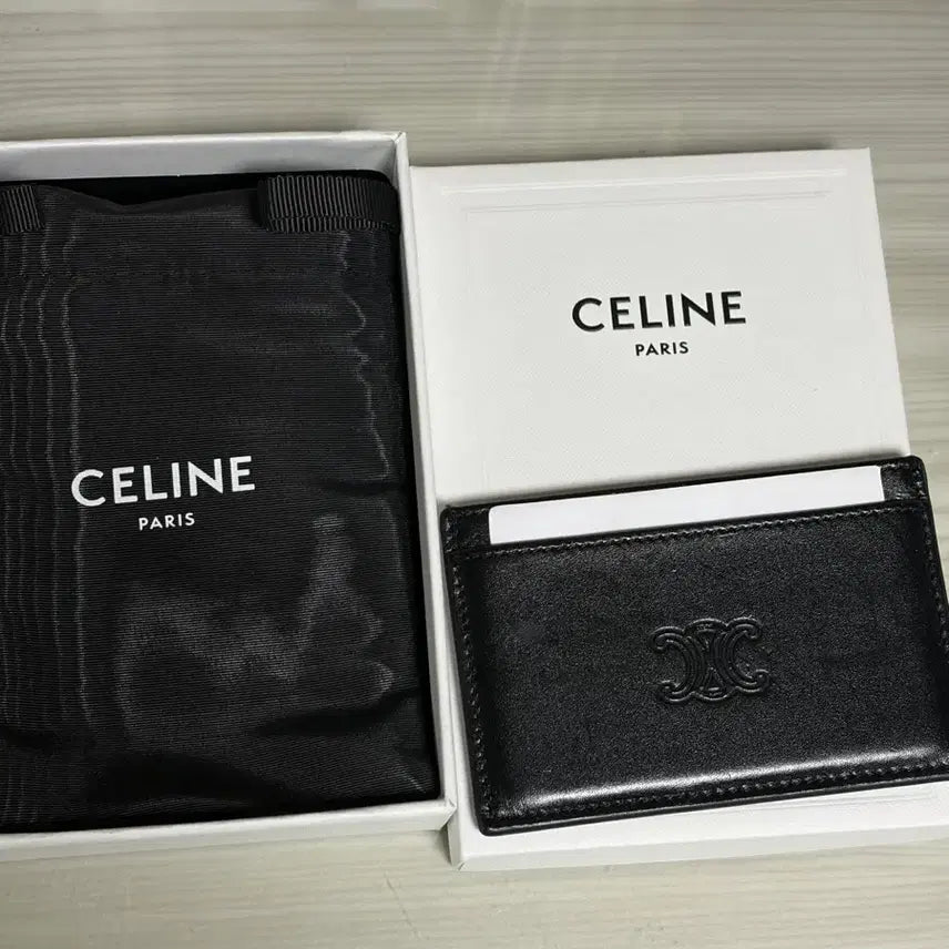 [BUNJANG] Celine Triomphe Card Wallet Black / OS)셀린느 트리옹프 카드 지갑 블랙