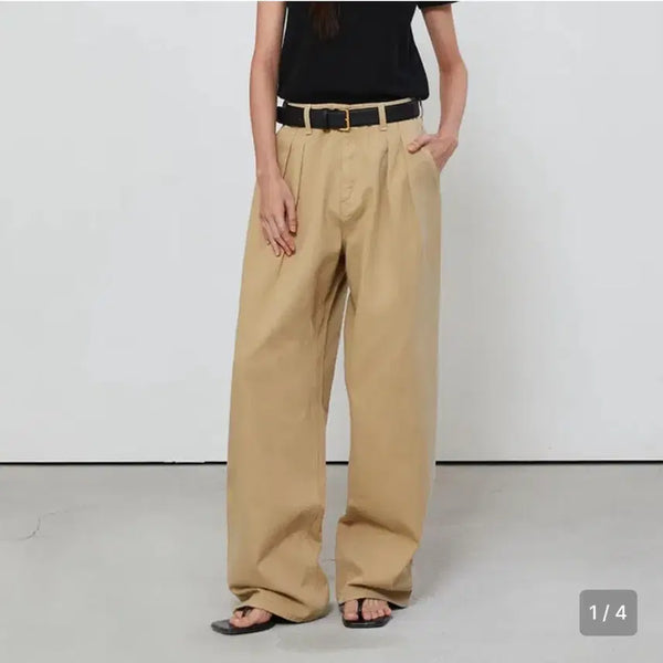 [BUNJANG] NOTIA Wide-Fit Two-Tuck Denim Light Beige S / 노티아 와이드핏 투턱 데님 라이트 베이지 S