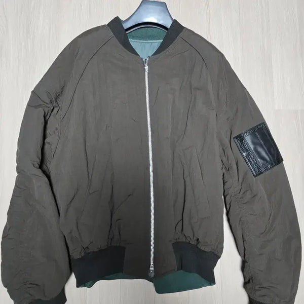 [BUNJANG] Juun.J 22FW Reversible MA-1 Jacket Khaki/Brown Size 48 / 준지 22FW 리버시블 마원 카키/브라운48