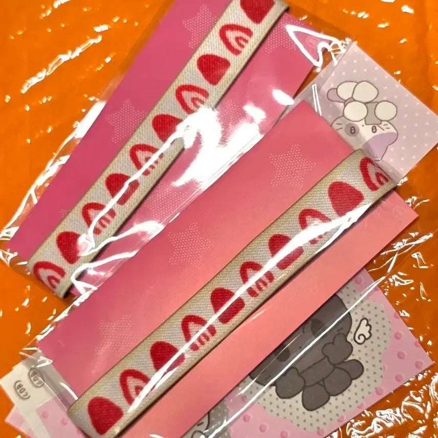 [BUNJANG] Goyangidabang Double-Sided Strawberry Cream Book Band Set / 고양이다방 양면 북밴드 딸기생크림