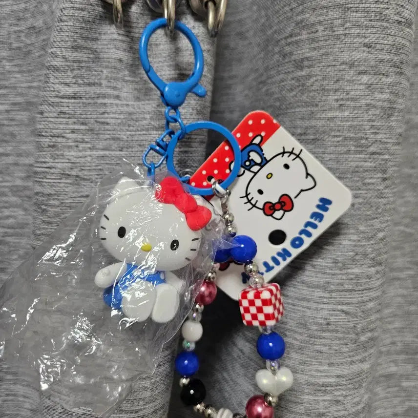 [BUNJANG] Sanrio Hello Kitty Figure Keyring / 산리오 키티 피규어 키링