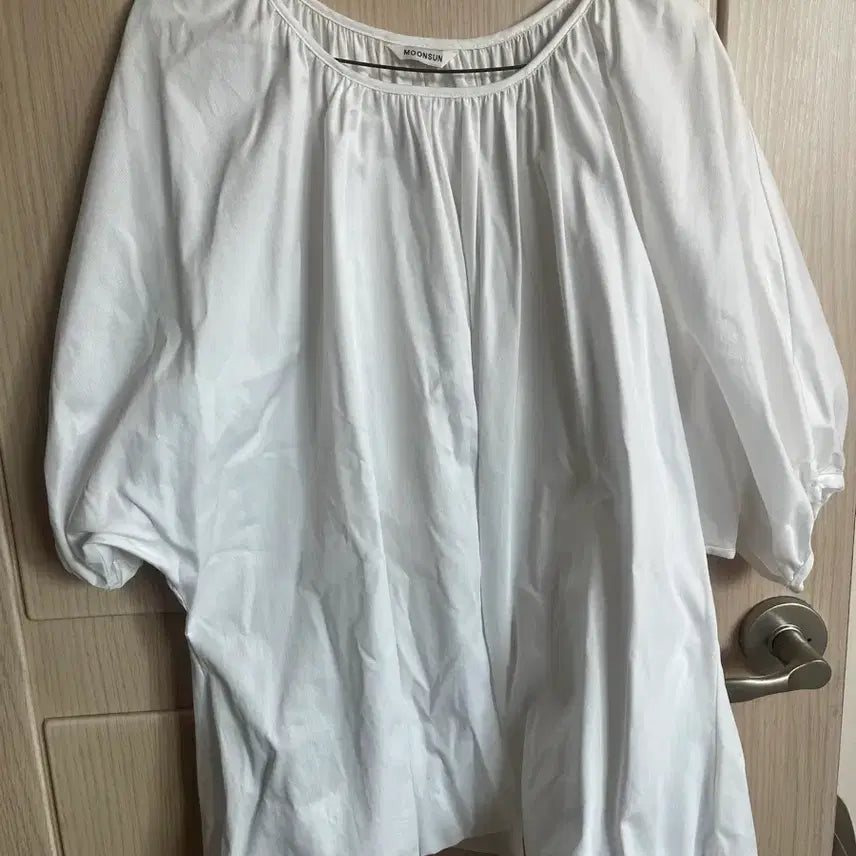 [BUNJANG] Moon Seon Shirring Blouse / 문선 셔링 블라우스