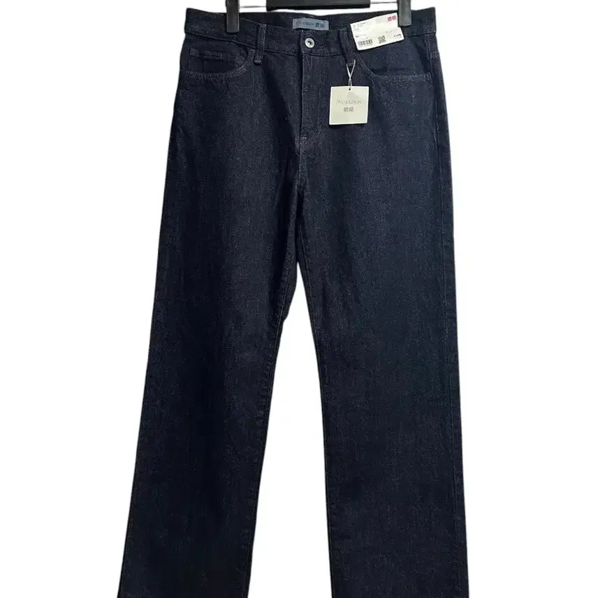 [BUNJANG] Uniqlo JW Anderson Japanese Edition Straight Denim Pants / (새상품) 일본판 유니클로 JW Anderson 스트레이트 데님 팬츠