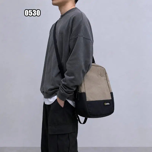 [BUNJANG] National Geographic Color-Block USB Smart Backpack / 내셔널지오그래픽 배색 USB 스마트 백팩