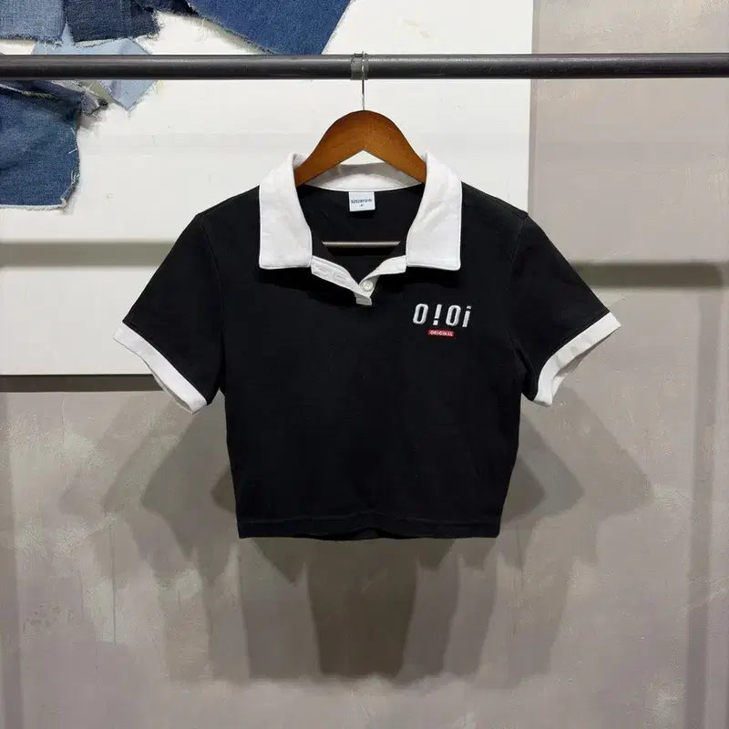 [BUNJANG] 5252 by OIOI Color-Blocked Cropped Short-Sleeve Polo T-Shirt / (F) 오아이오아이 여성 캐주얼 스트릿 배색 크롭 반팔 PK 카라티