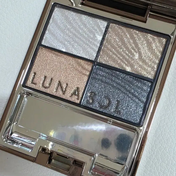 [BUNJANG] Lunasol Nature Color Eyes 04 Nature Beige New Product / 루나솔 네이쳐 컬러 아이즈 04호 네이쳐 베이지 새제품