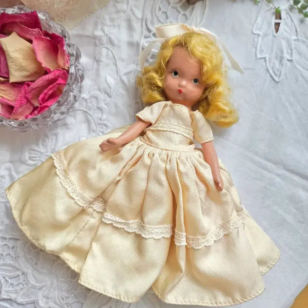 [BUNJANG] Vintage Nancy Doll Yellow Dress / 빈티지 낸시돌 인형 노랑이